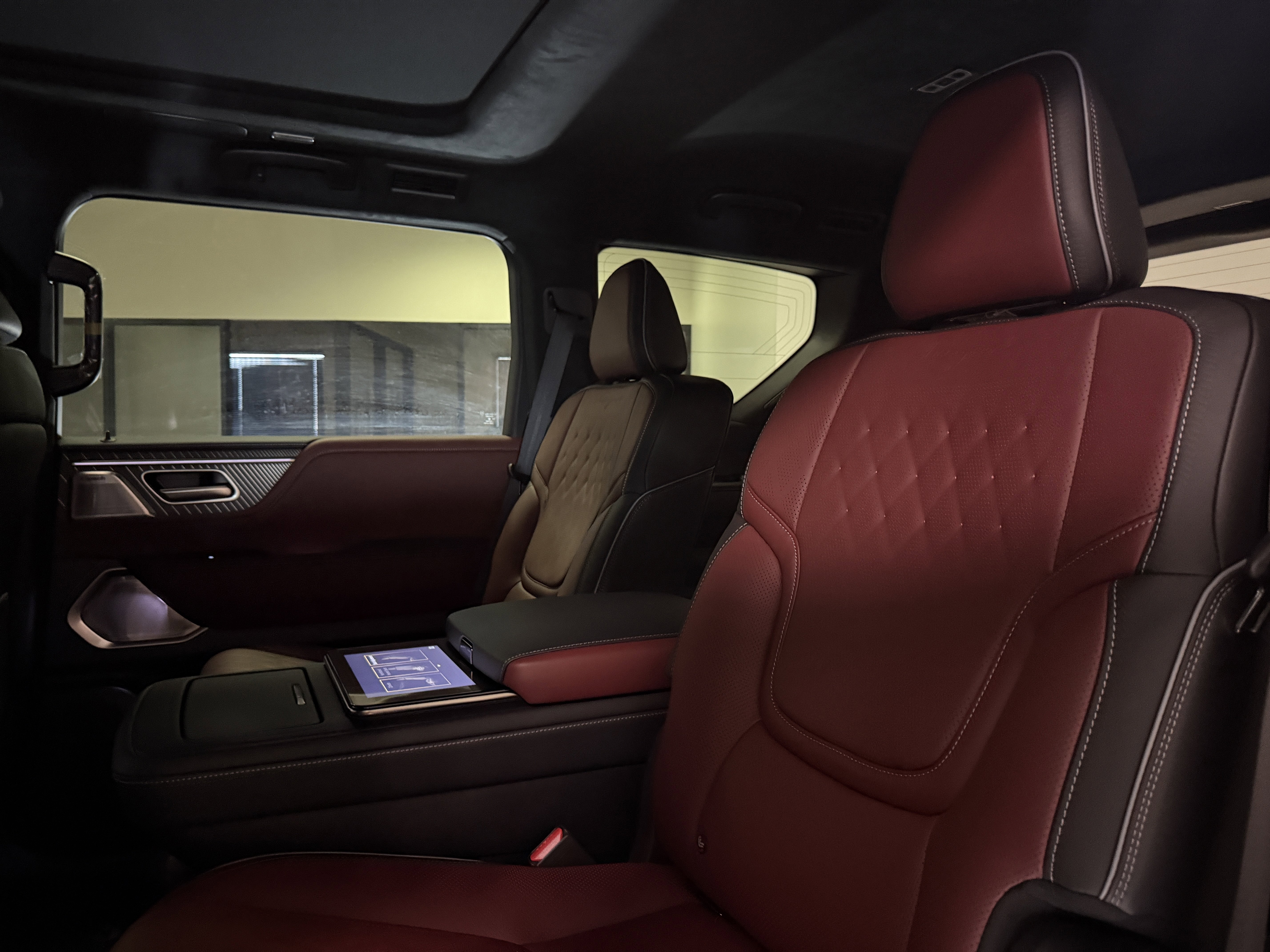 New 2026 INFINITI QX80 Autograph image 16