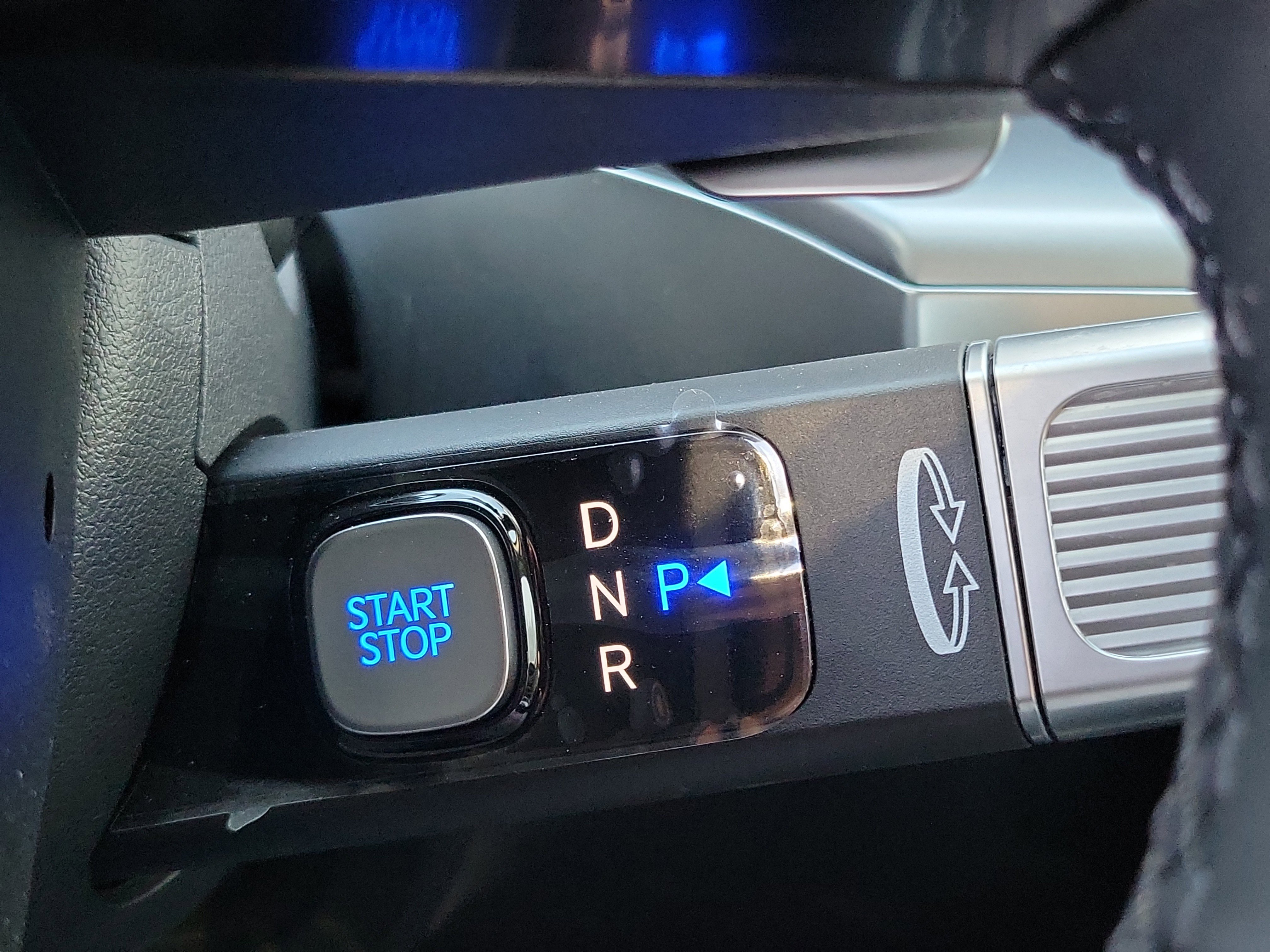 Certified 2026 Hyundai Ioniq 9 SE image 9