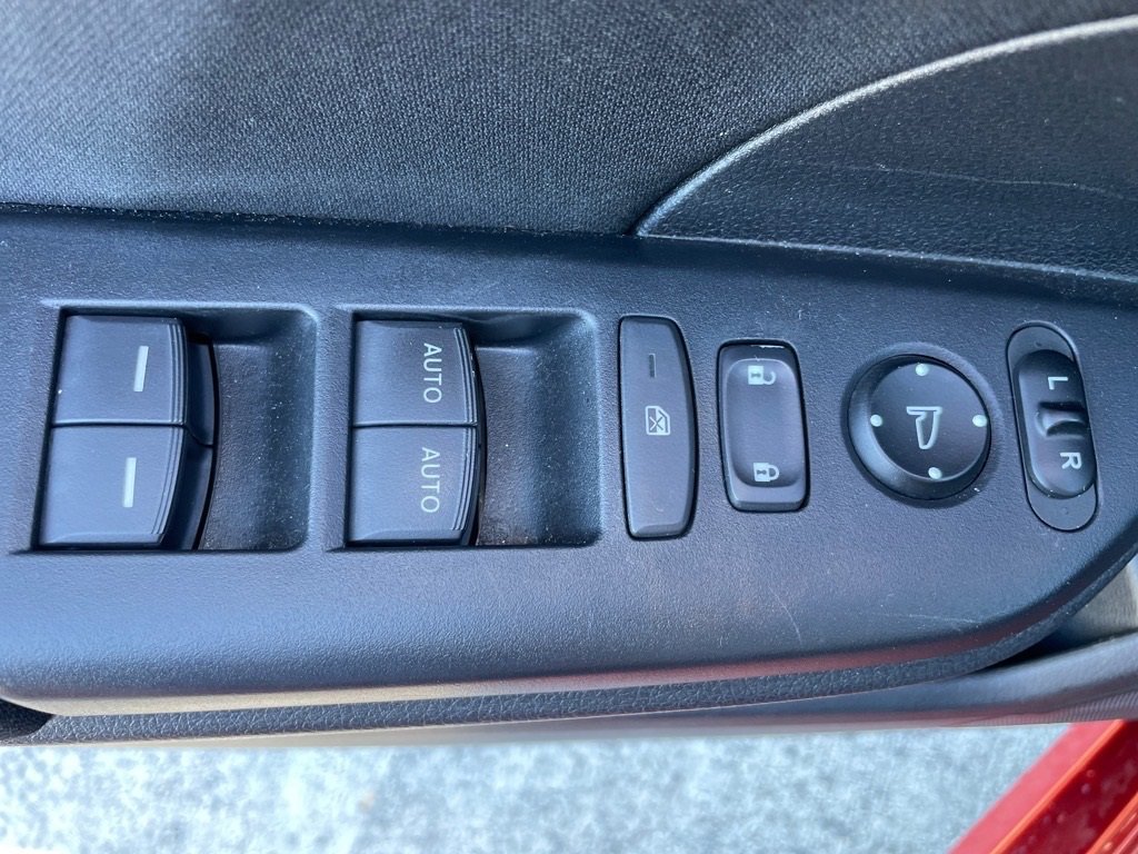 Used 2019 Honda Civic EX image 12