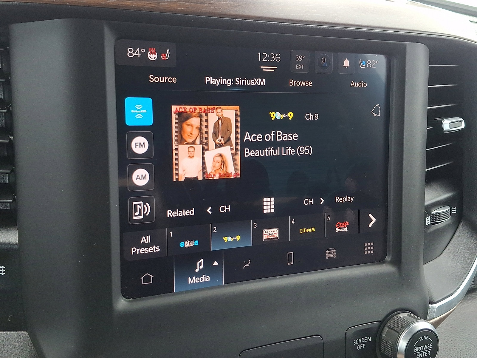 Used 2022 RAM 1500 Laramie image 16