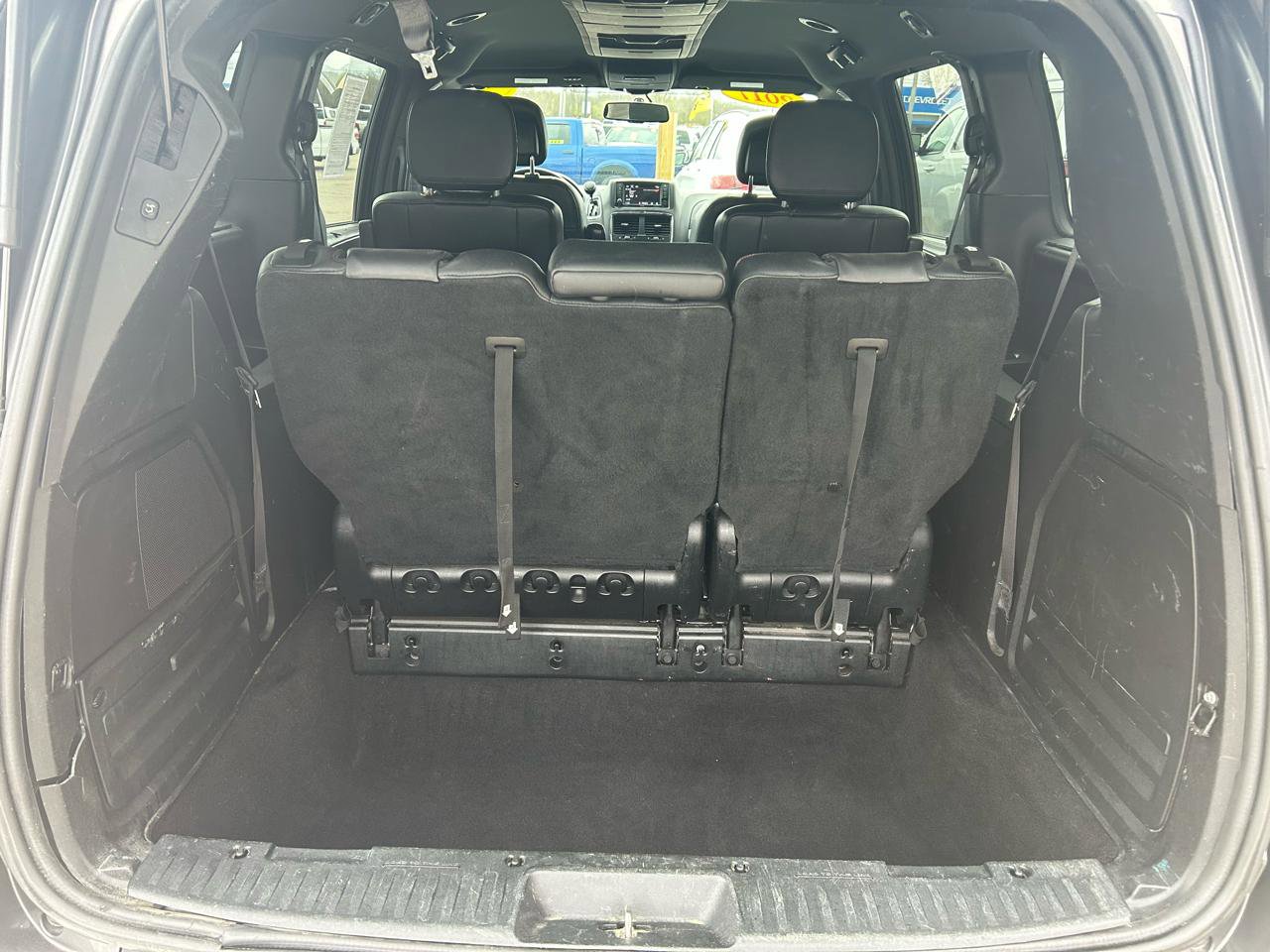 Used 2017 Dodge Grand Caravan GT FWD image 16