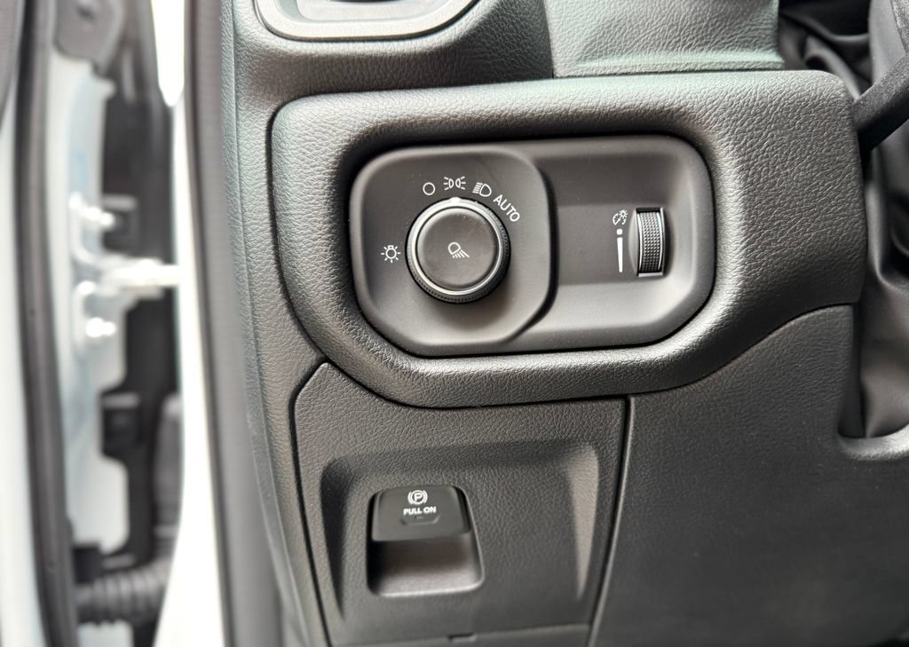 New 2026 RAM 1500 Tradesman AWD/4WD image 22