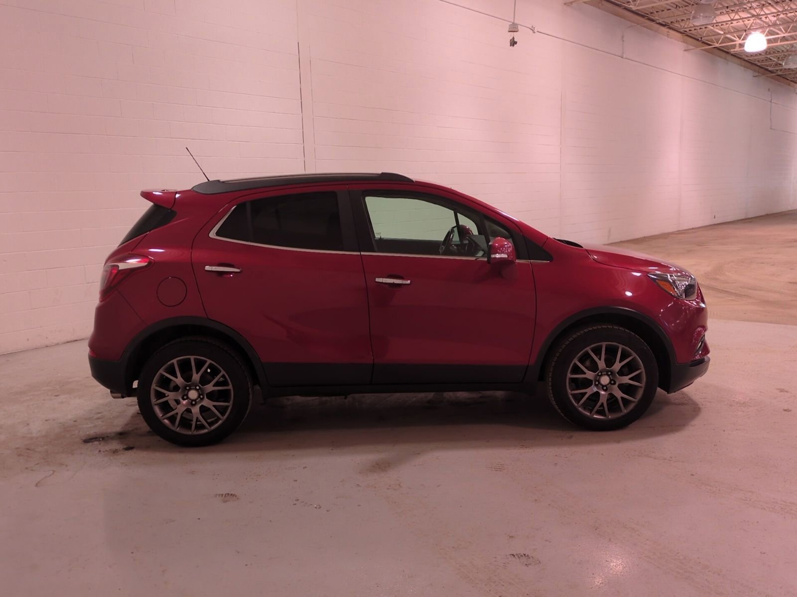 Used 2019 Buick Encore Sport Touring w/ Safety Package image 2