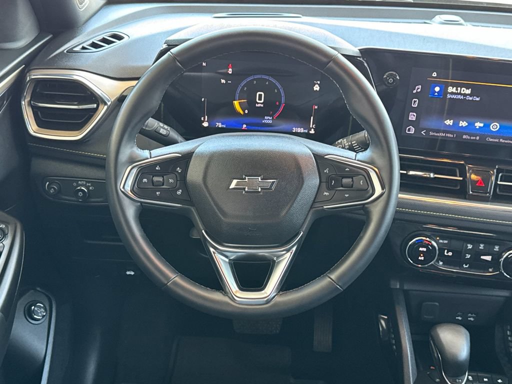 Used 2025 Chevrolet TrailBlazer ACTIV w/ Convenience Package FWD image 14