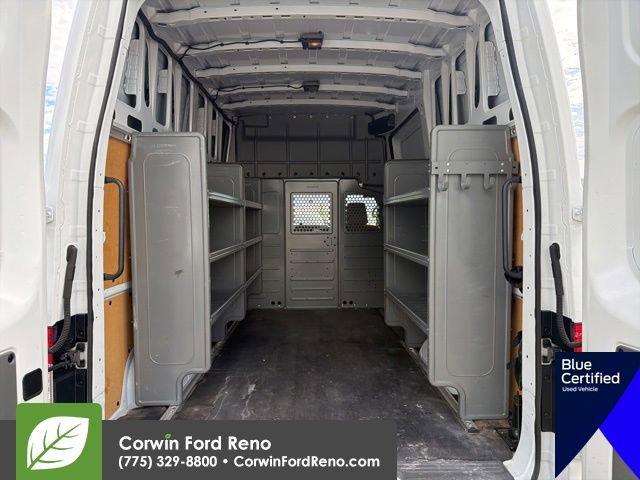 Used 2019 Nissan NV 2500 SV RWD image 7