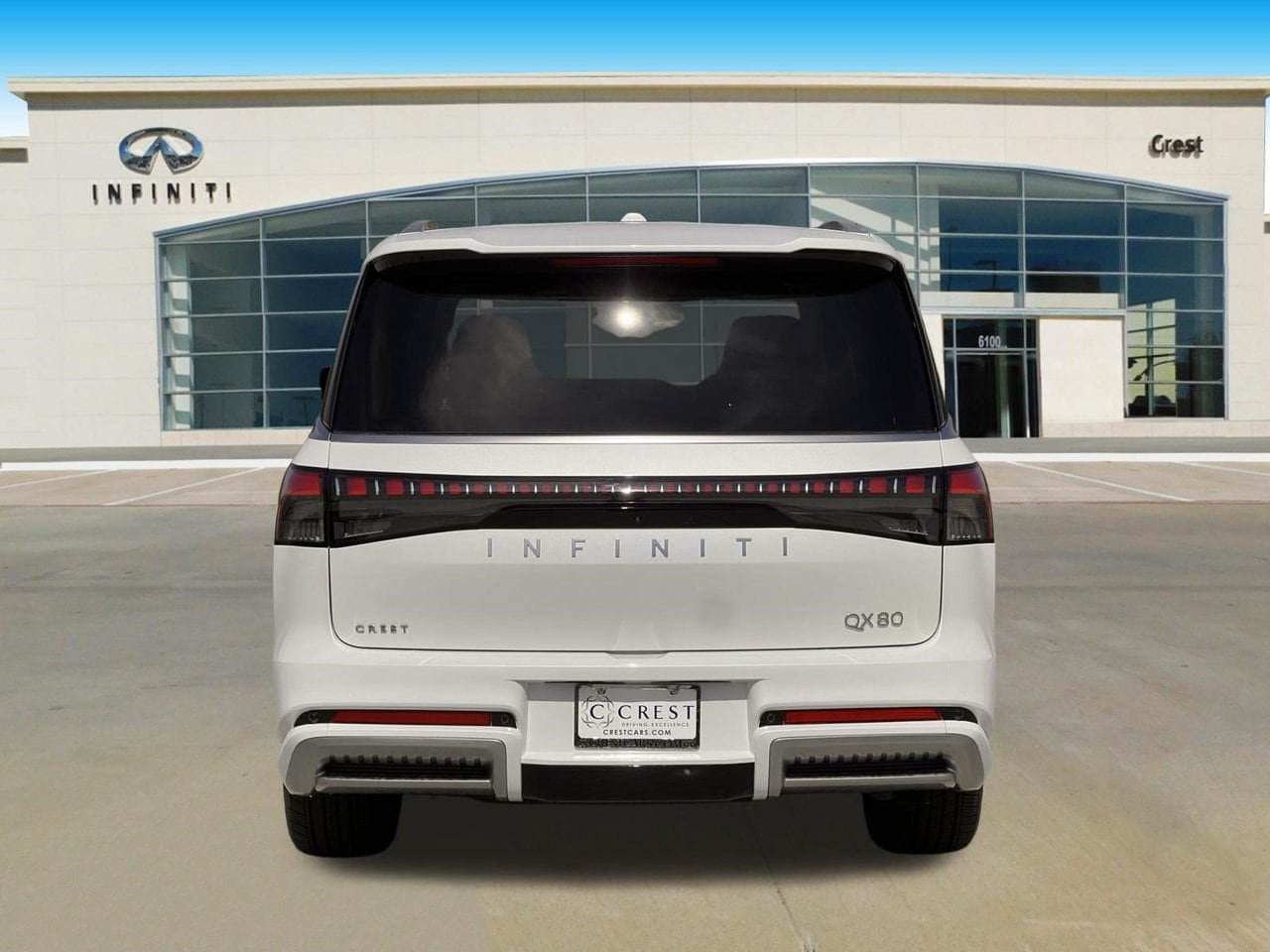 New 2027 INFINITI QX80 Luxe RWD image 4