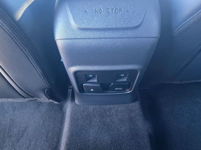 Used 2023 Ford Bronco Wildtrak image 10