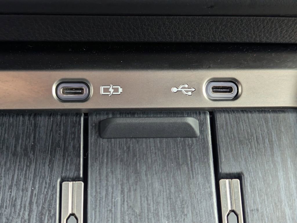 Used 2024 Lexus GX 550 w/ Accessory Package (Z1) AWD/4WD image 24