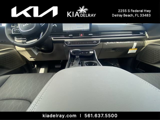New 2026 Kia Carnival SX image 11
