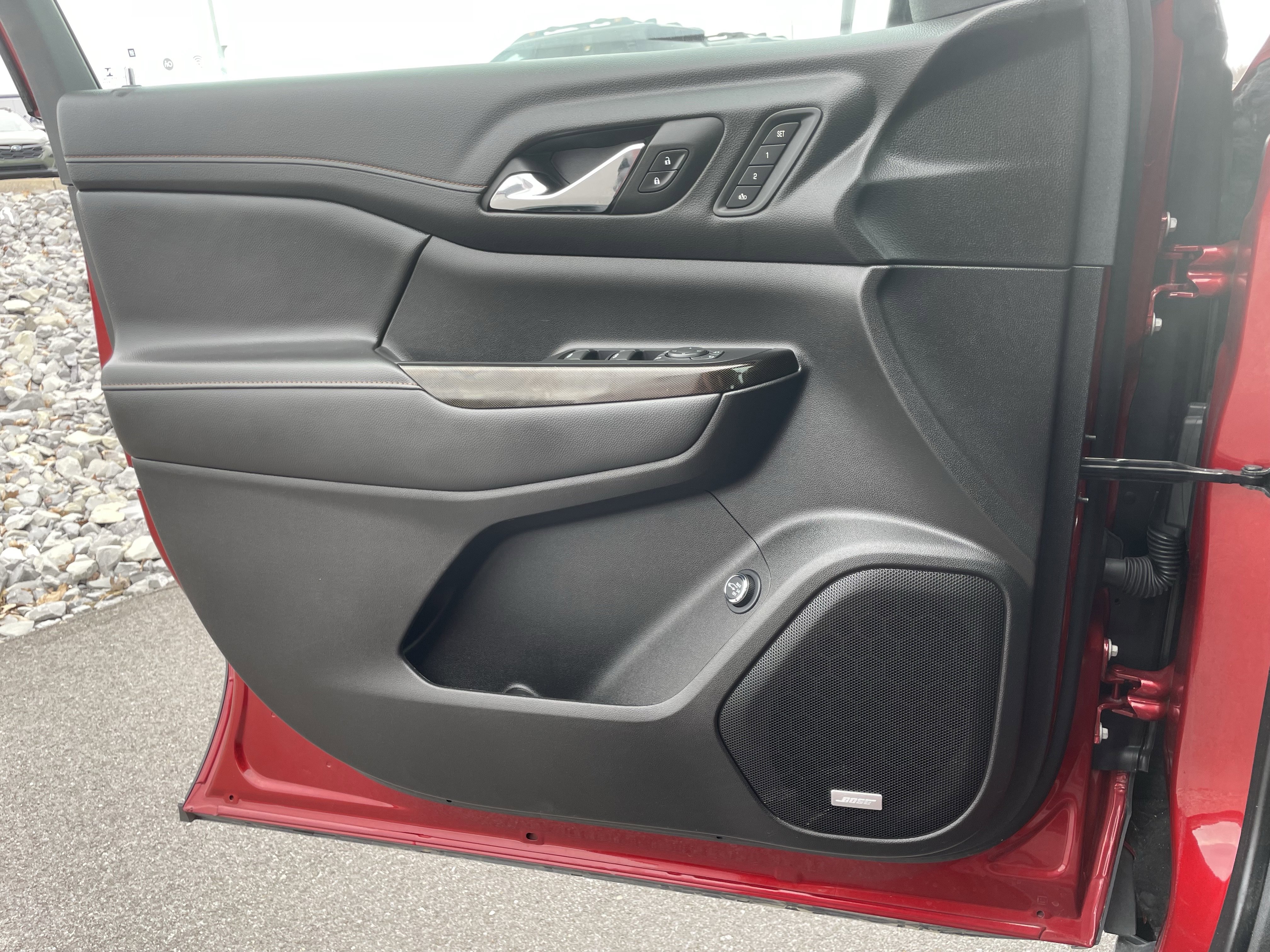 Used 2023 GMC Acadia AT4 w/ Technology Package AWD/4WD image 16