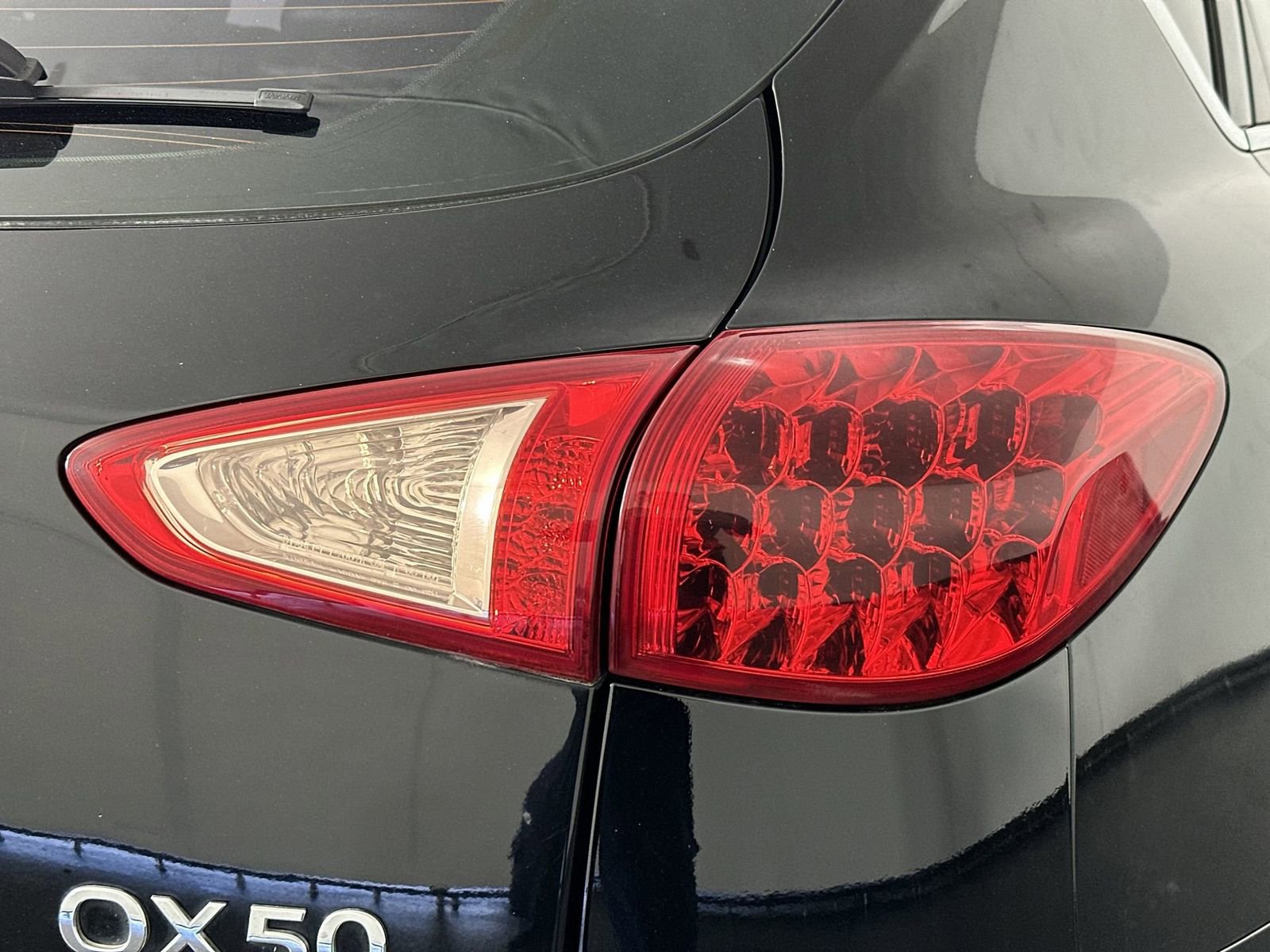 Used 2017 INFINITI QX50 Base w/ Premium Package image 31