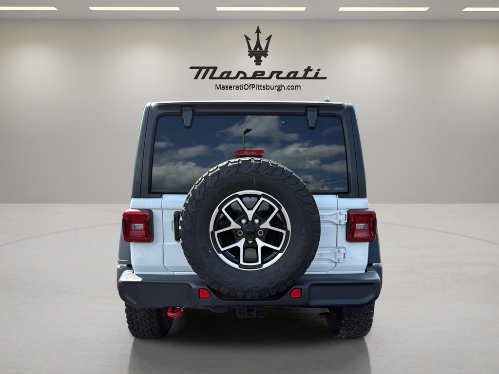 Used 2025 Jeep Wrangler Unlimited Rubicon AWD/4WD image 6