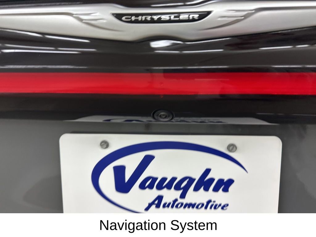 Used 2023 Chrysler Pacifica Pinnacle w/ Trailer Tow Group image 16