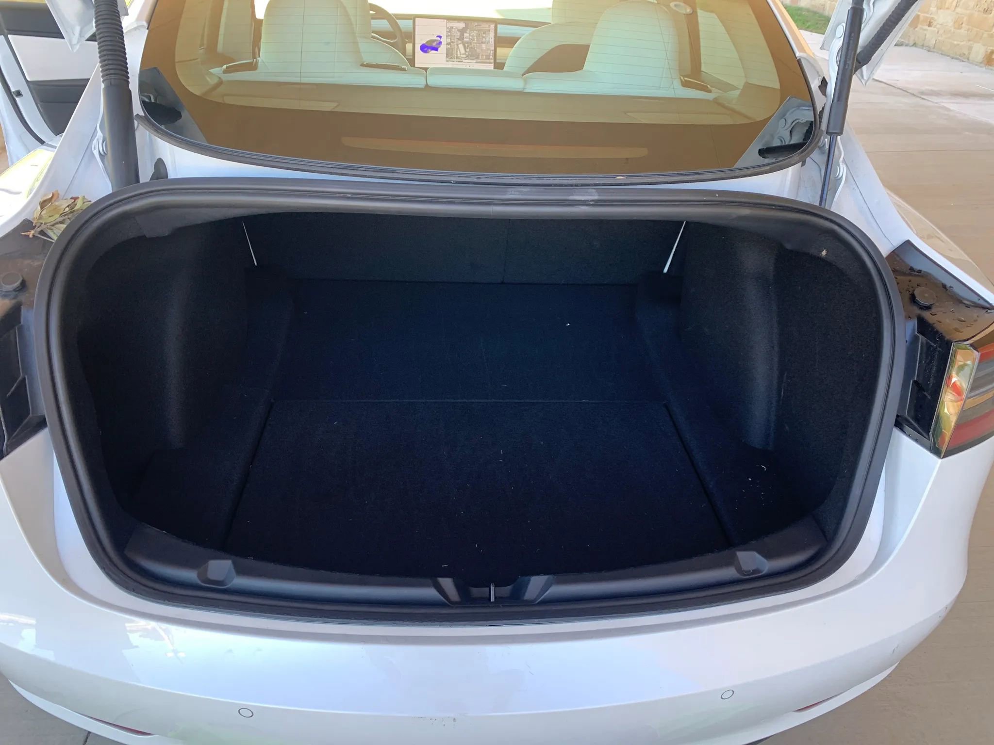 Used 2021 Tesla Model 3 Standard Range Plus image 17