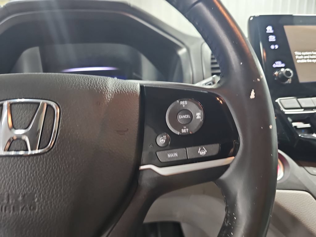 Used 2018 Honda Odyssey EX-L image 18