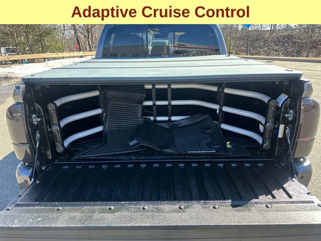 Used 2019 Toyota Tacoma Limited image 10