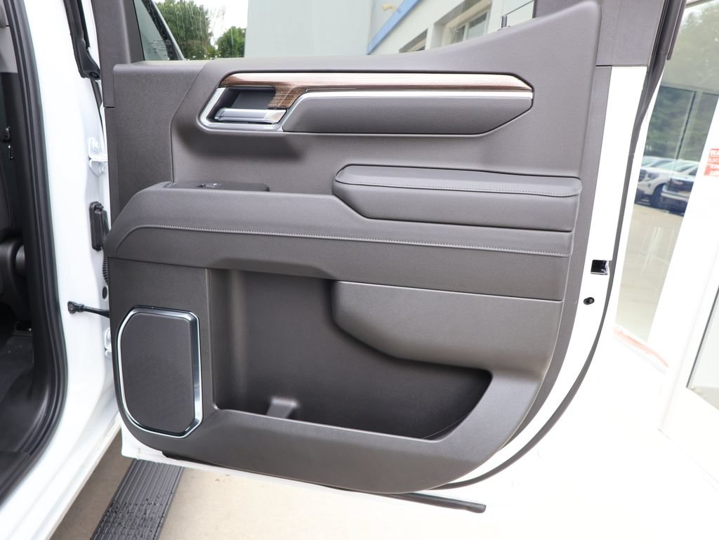 New 2026 Chevrolet Silverado 1500 LT Trail Boss w/ Convenience Package II AWD/4WD image 37