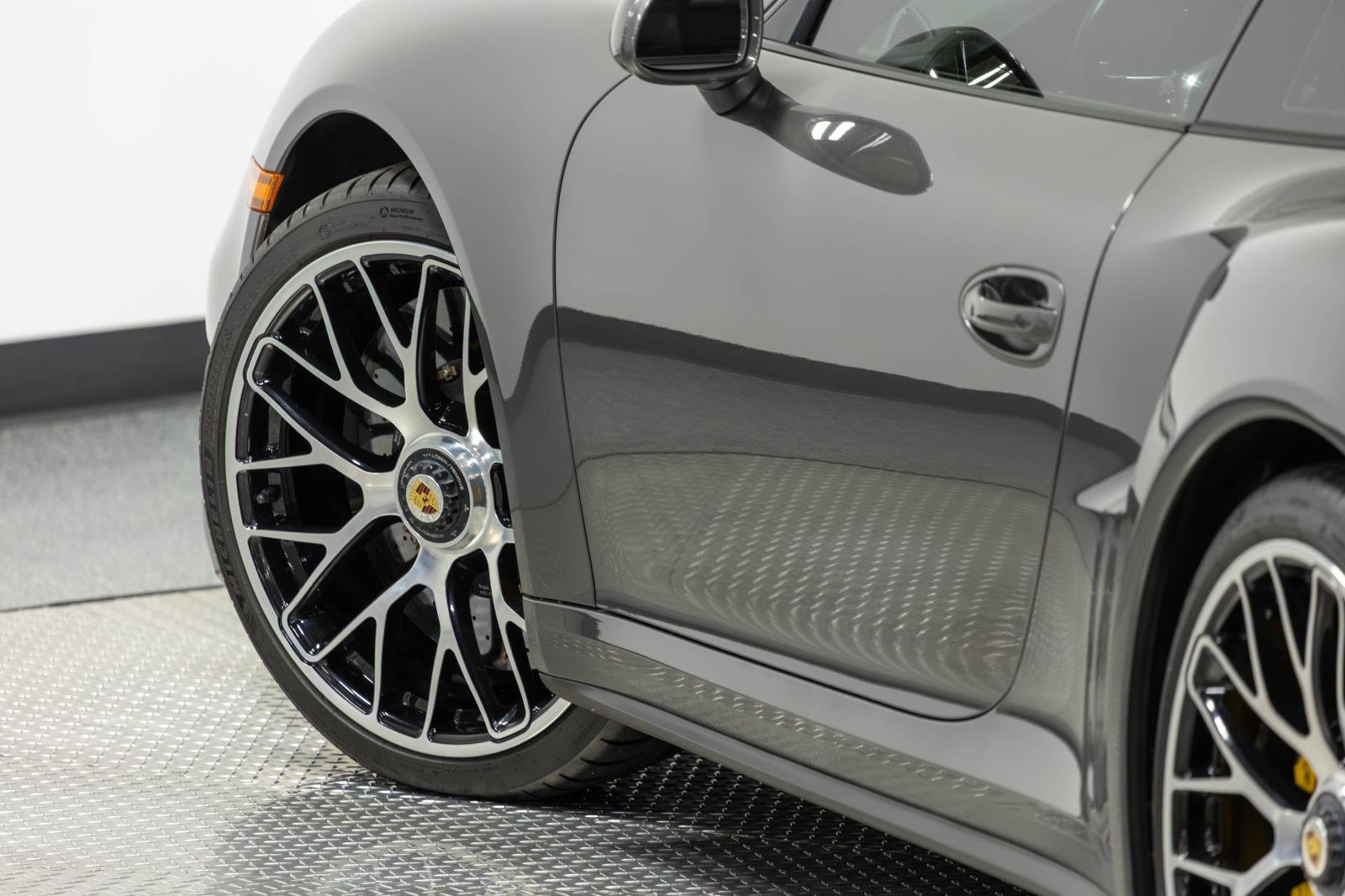 Used 2015 Porsche 911 Turbo S AWD/4WD image 31