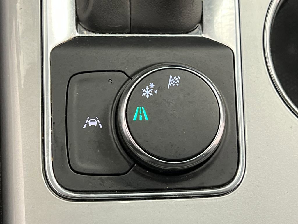 Used 2025 Chevrolet Blazer LT image 46