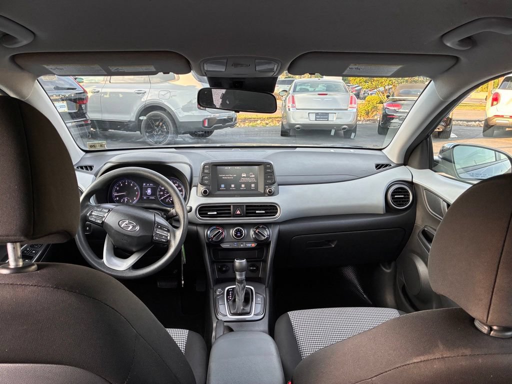 Used 2021 Hyundai Kona SE FWD image 15