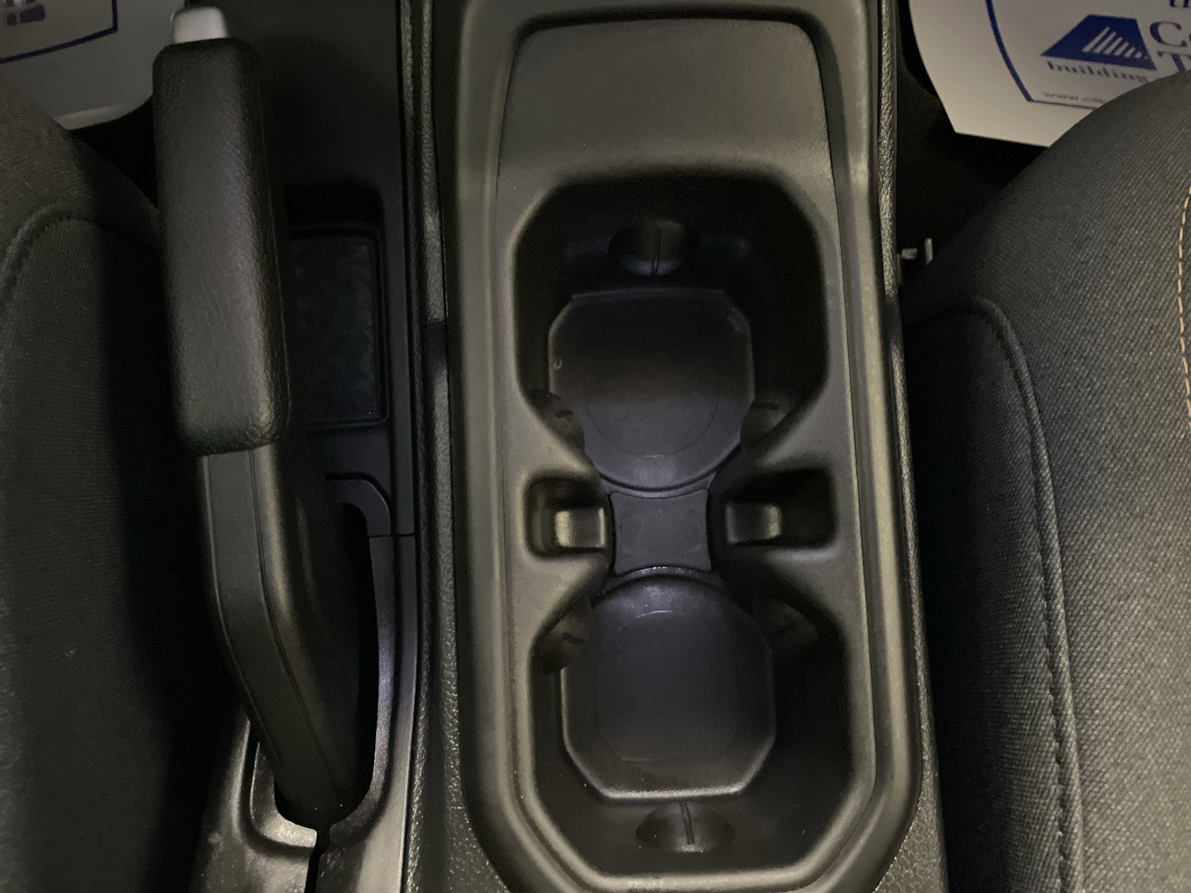 Used 2025 Jeep Gladiator Sport image 16