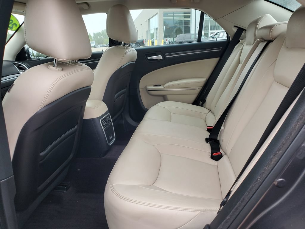 Used 2017 Chrysler 300 Limited w/ Value Package AWD/4WD image 7