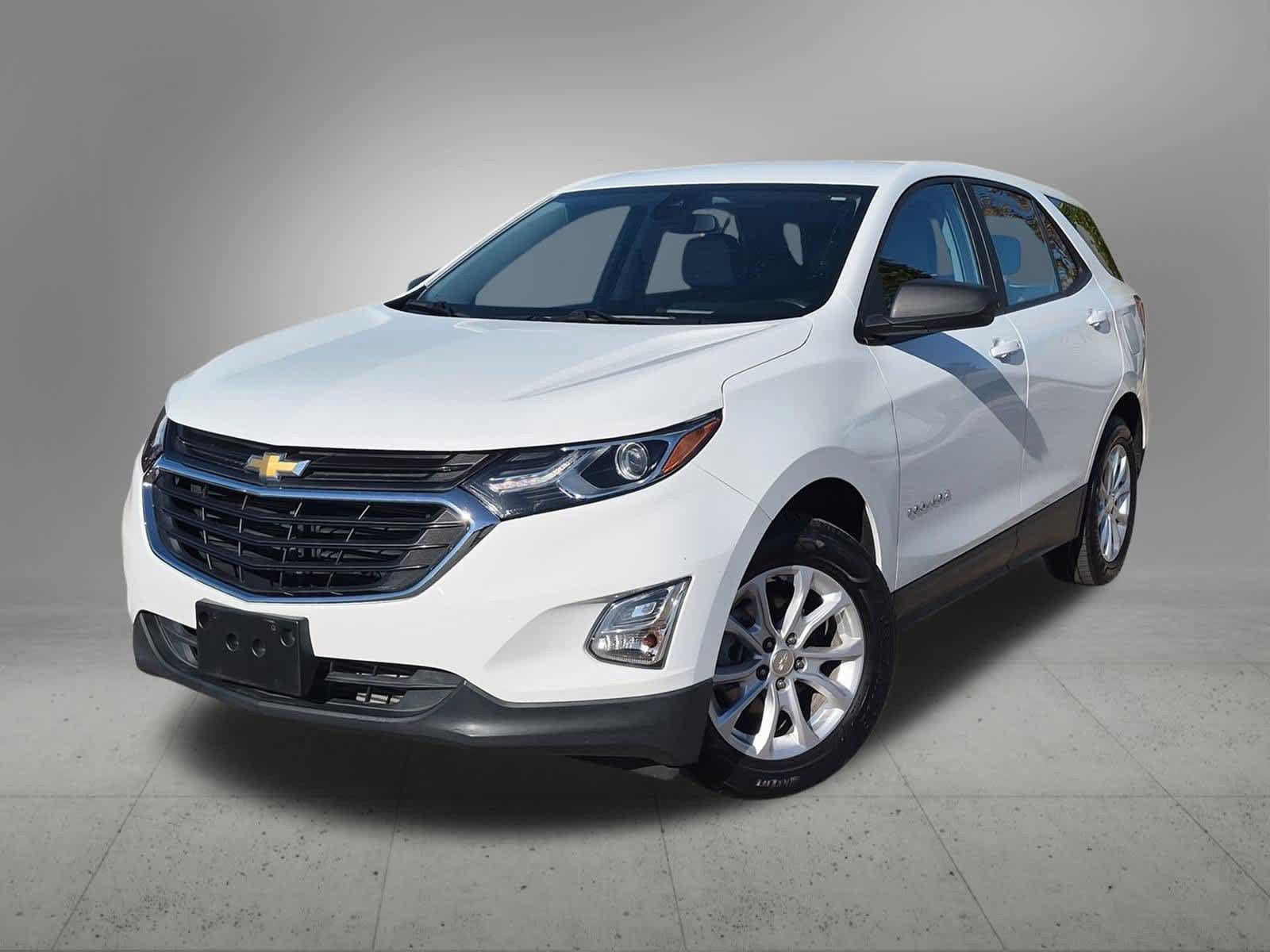 Used 2020 Chevrolet Equinox LS FWD image 1