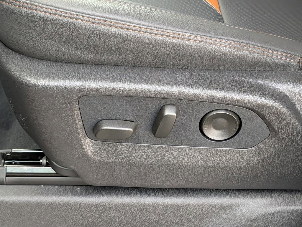 New 2026 GMC Sierra 2500 AT4 w/ AT4 Premium Plus Package image 23