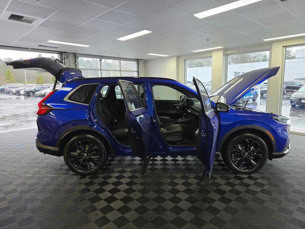 Used 2025 Honda CR-V Sport Touring image 17