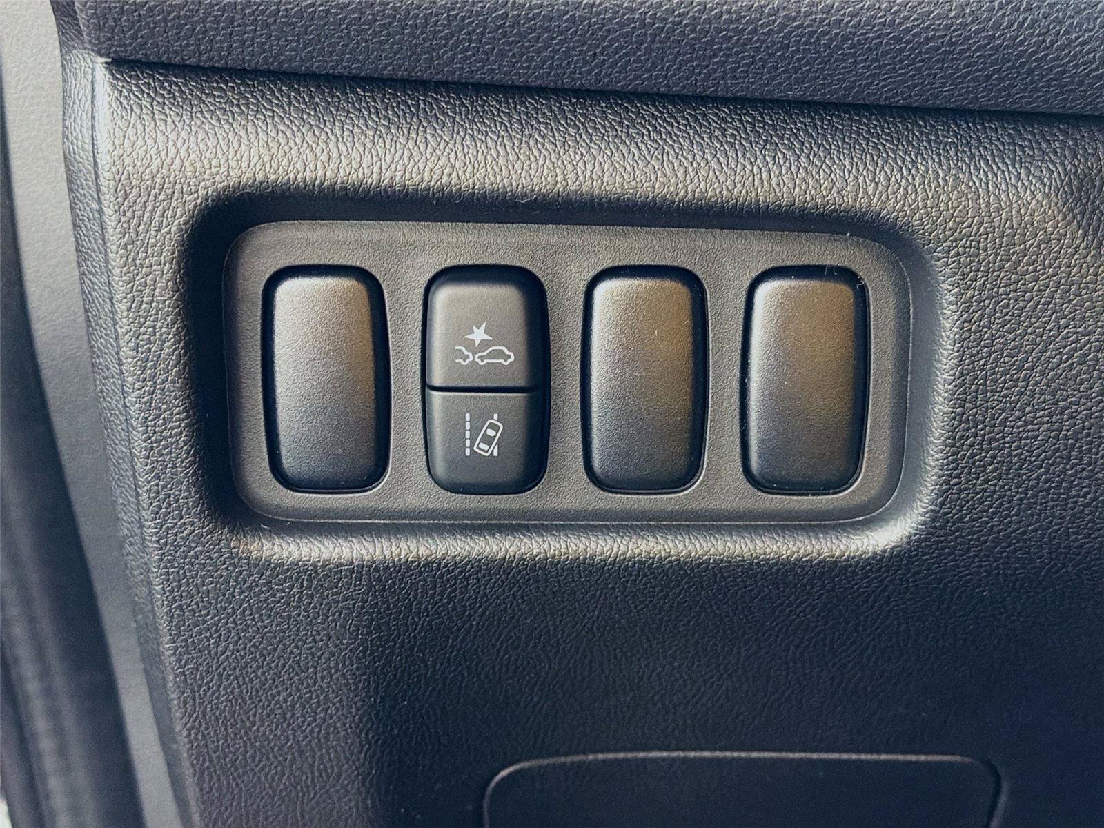 New 2026 Mitsubishi Outlander Sport LE AWD/4WD image 10