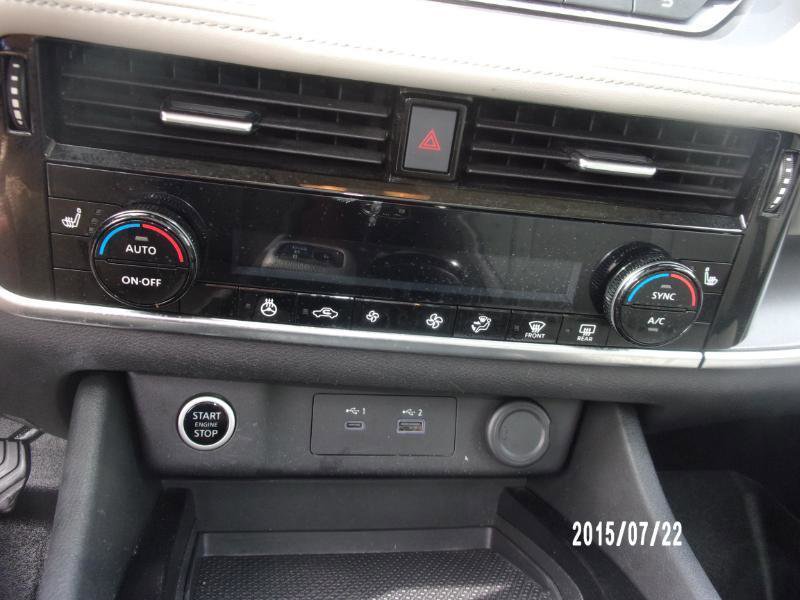 Used 2021 Nissan Rogue SV w/ Premium Package image 22