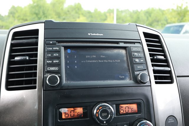 Used 2019 Nissan Frontier SL RWD image 16