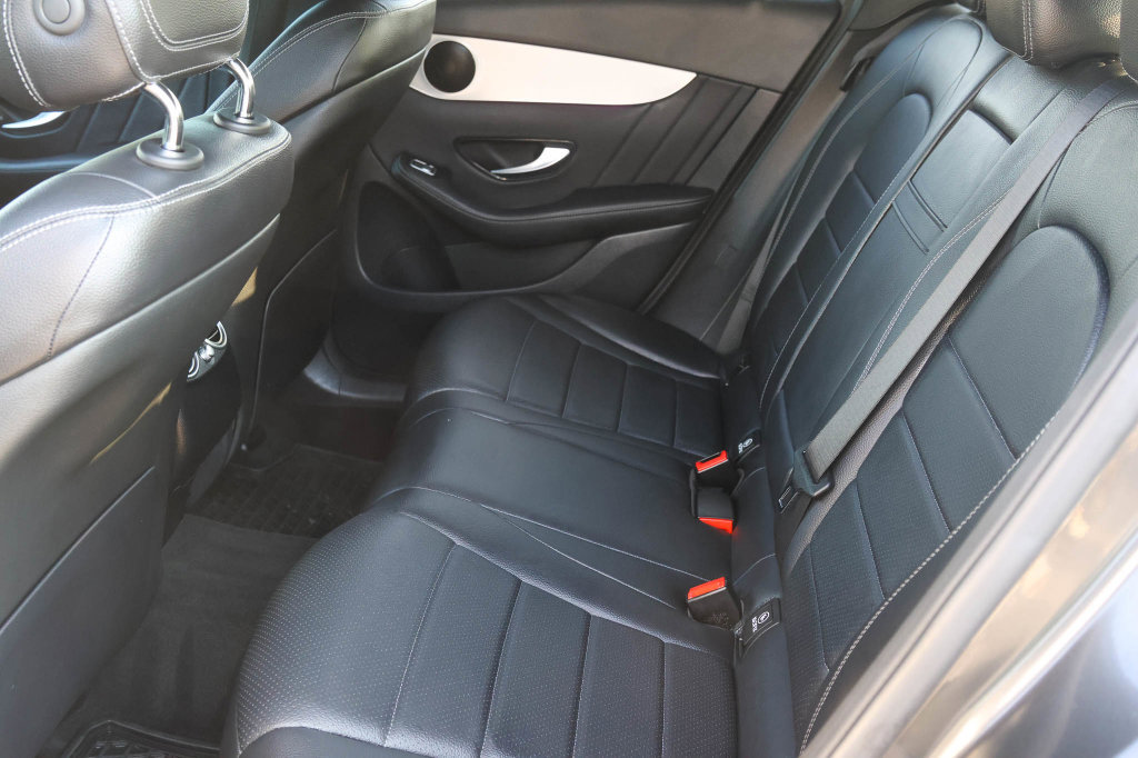 Used 2022 Mercedes-Benz GLC 300 4MATIC image 14