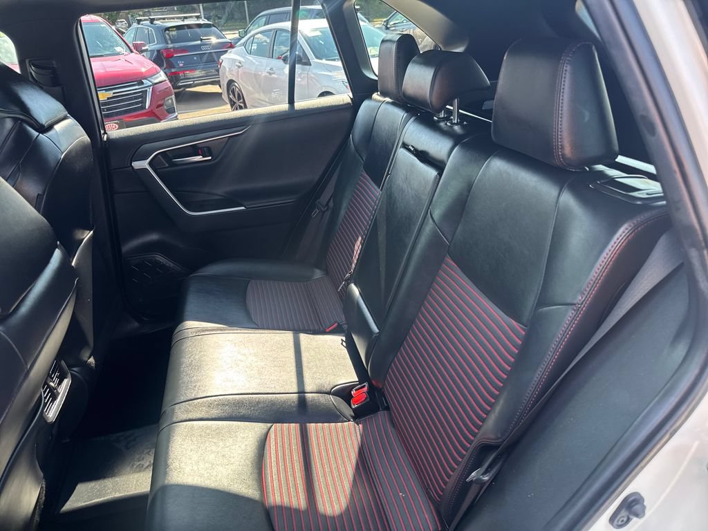 Used 2021 Toyota RAV4 XSE AWD/4WD image 37
