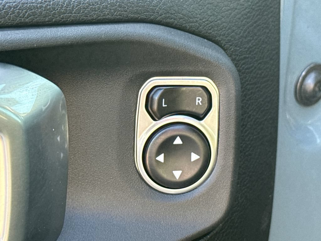 Used 2024 Jeep Gladiator Sport AWD/4WD image 21