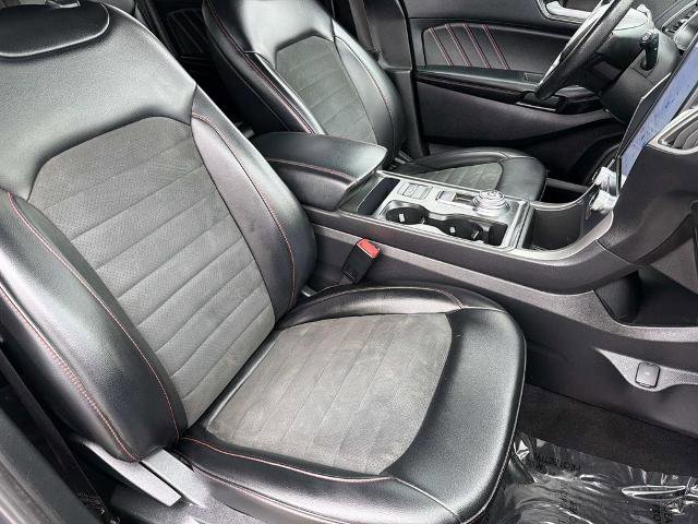 Certified 2022 Ford Edge ST-Line image 24