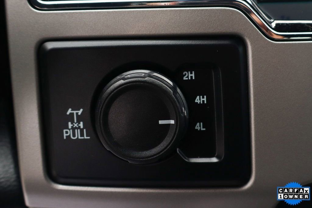 Used 2022 Ford F350 Lariat w/ Black Appearance Package image 38