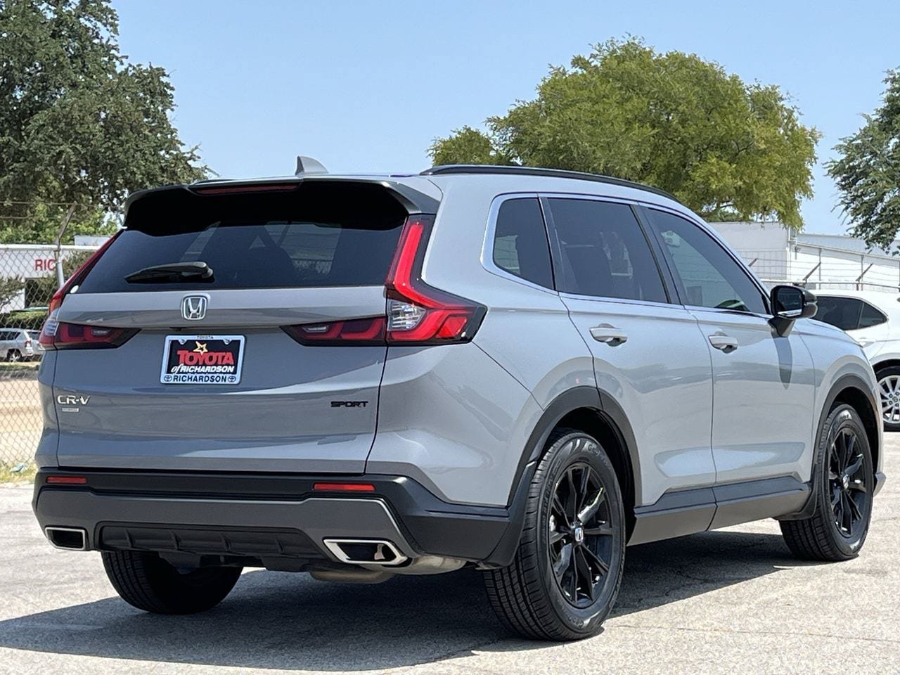 Used 2025 Honda CR-V Sport image 4