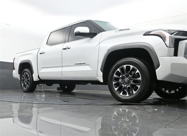 Used 2025 Toyota Tundra Limited image 23