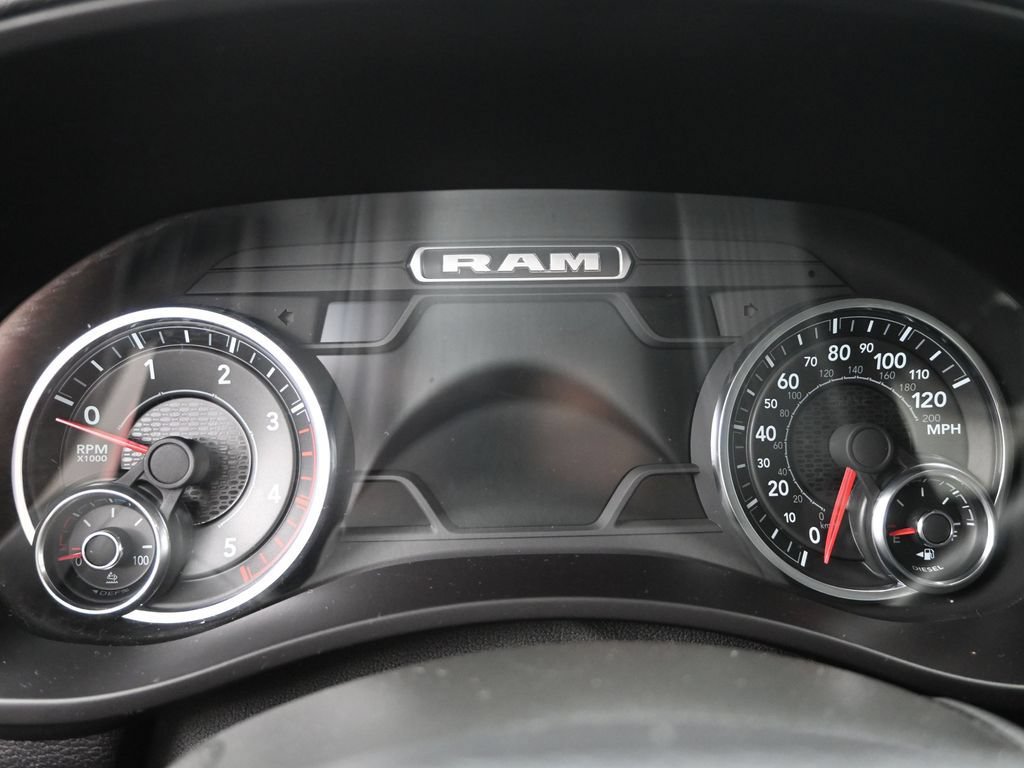 Used 2023 RAM 2500 Laramie AWD/4WD image 10