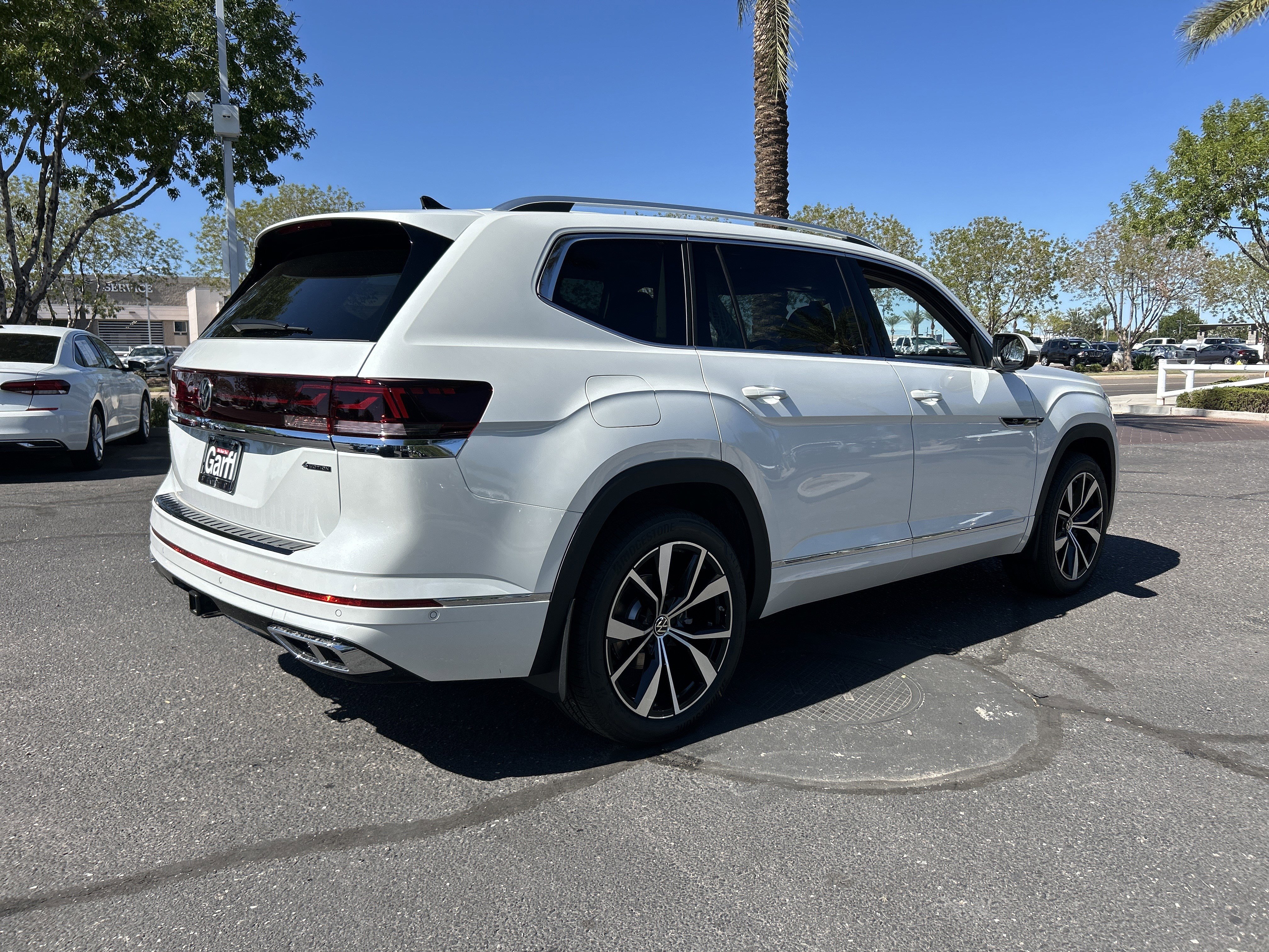 New 2026 Volkswagen Atlas SEL Premium R-Line image 3