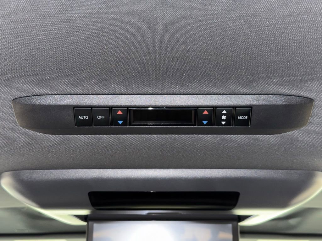 Certified 2023 Toyota Sienna XSE w/ XSE Plus Package AWD/4WD image 21