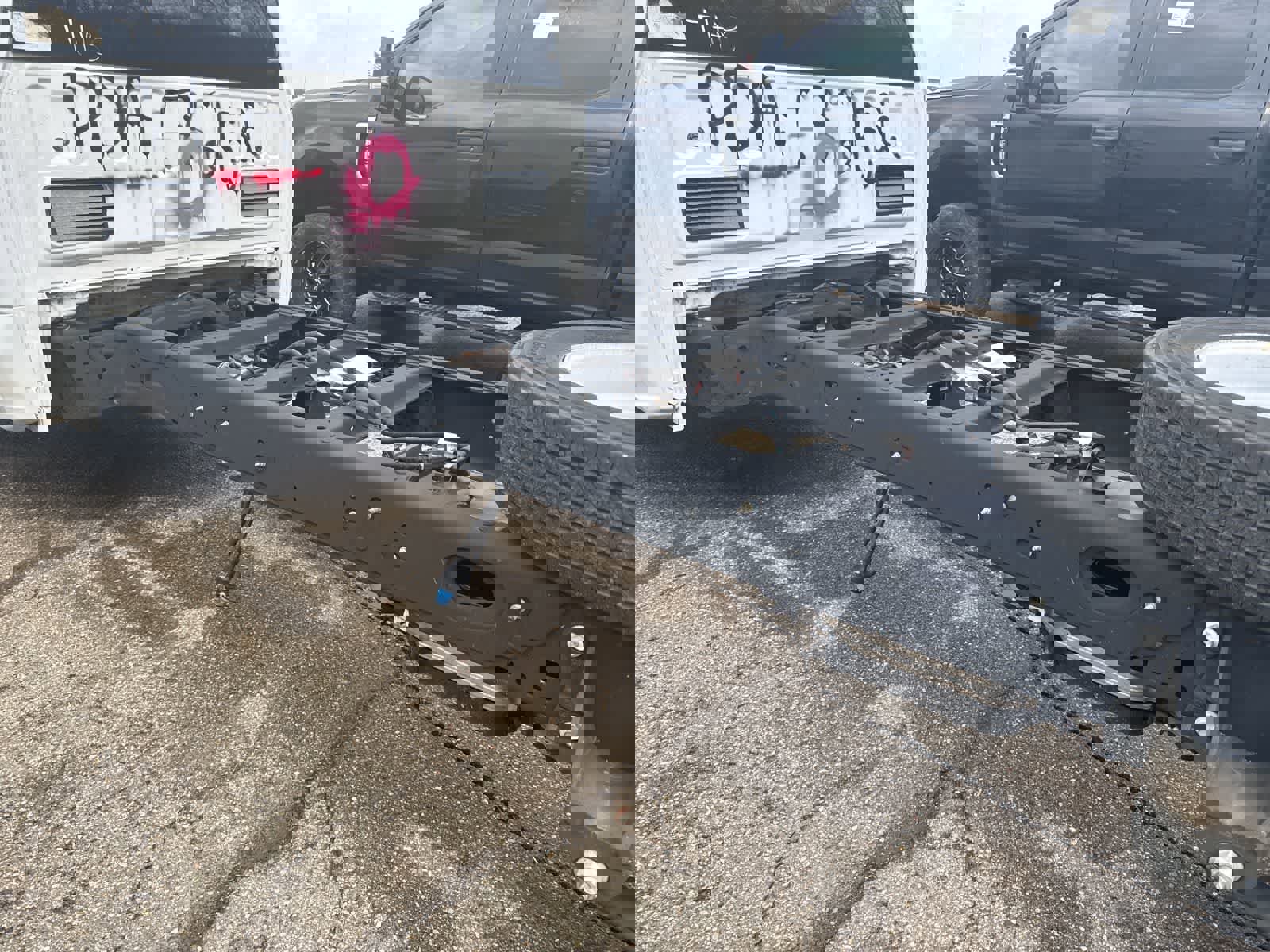 Used 2023 Ford F450 XLT w/ XLT Value Package image 5