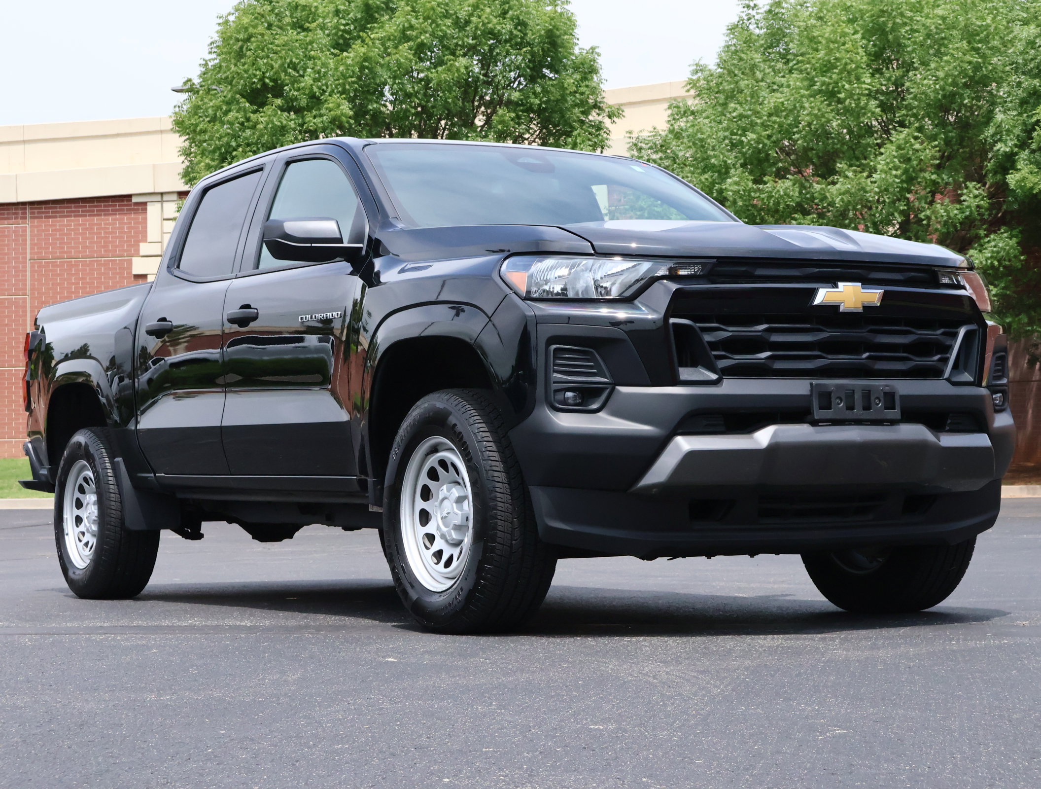 Used 2024 Chevrolet Colorado W/T