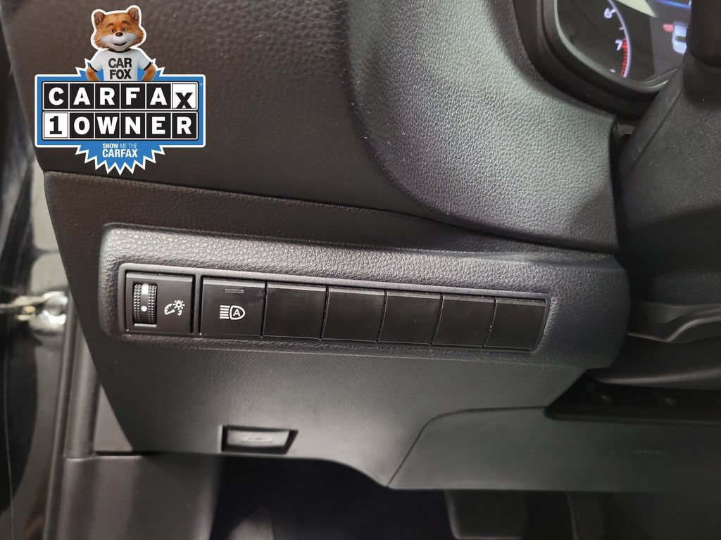 Used 2024 Toyota Corolla LE FWD image 27