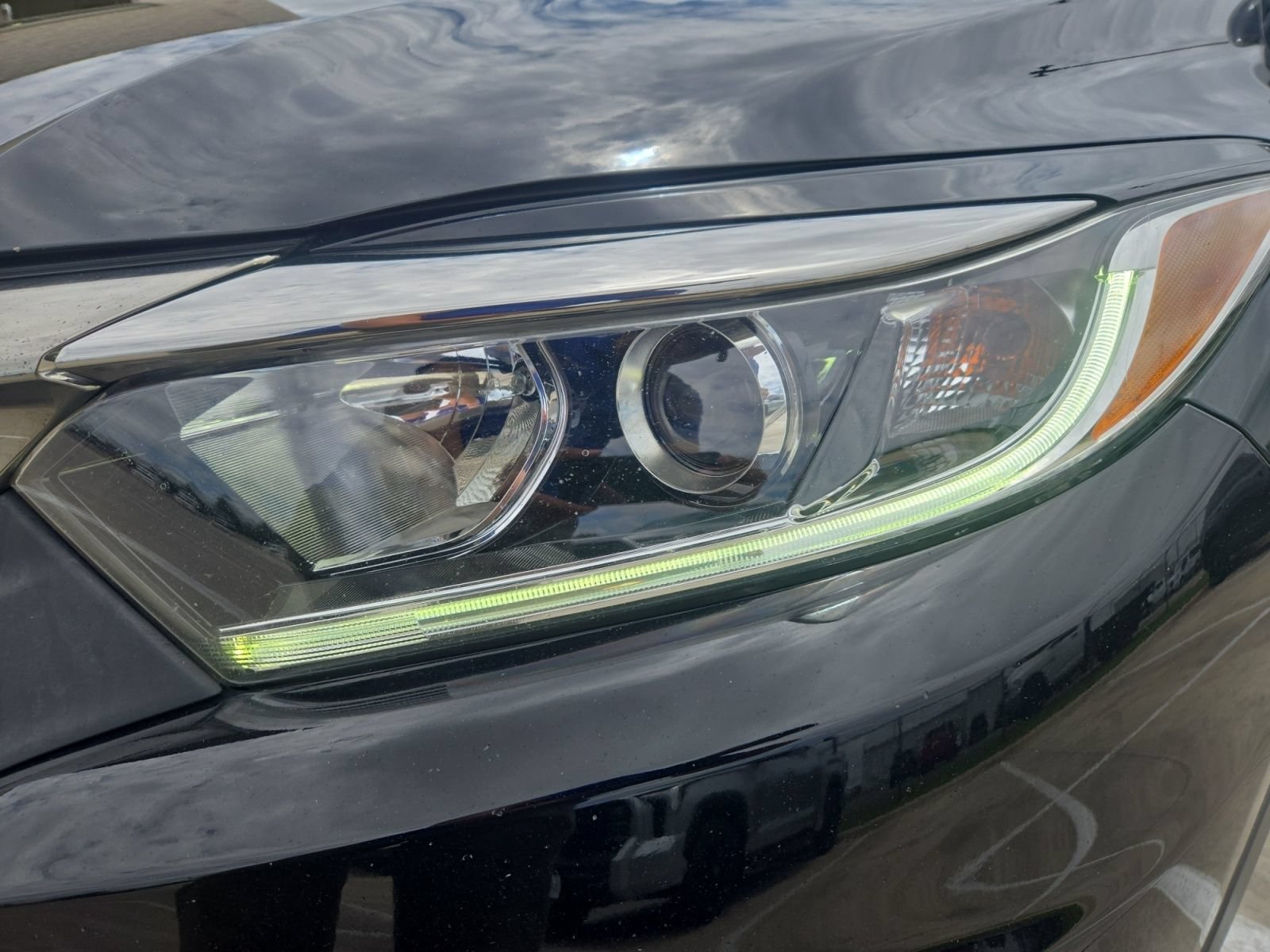 Used 2019 Honda HR-V EX-L image 10