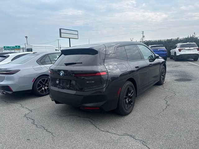 Certified 2024 BMW iX xDrive50 AWD/4WD image 10