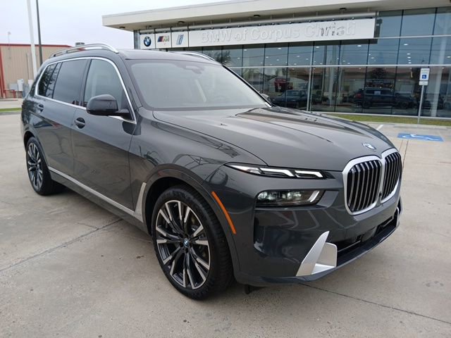 New 2026 BMW X7 xDrive40i AWD/4WD image 1