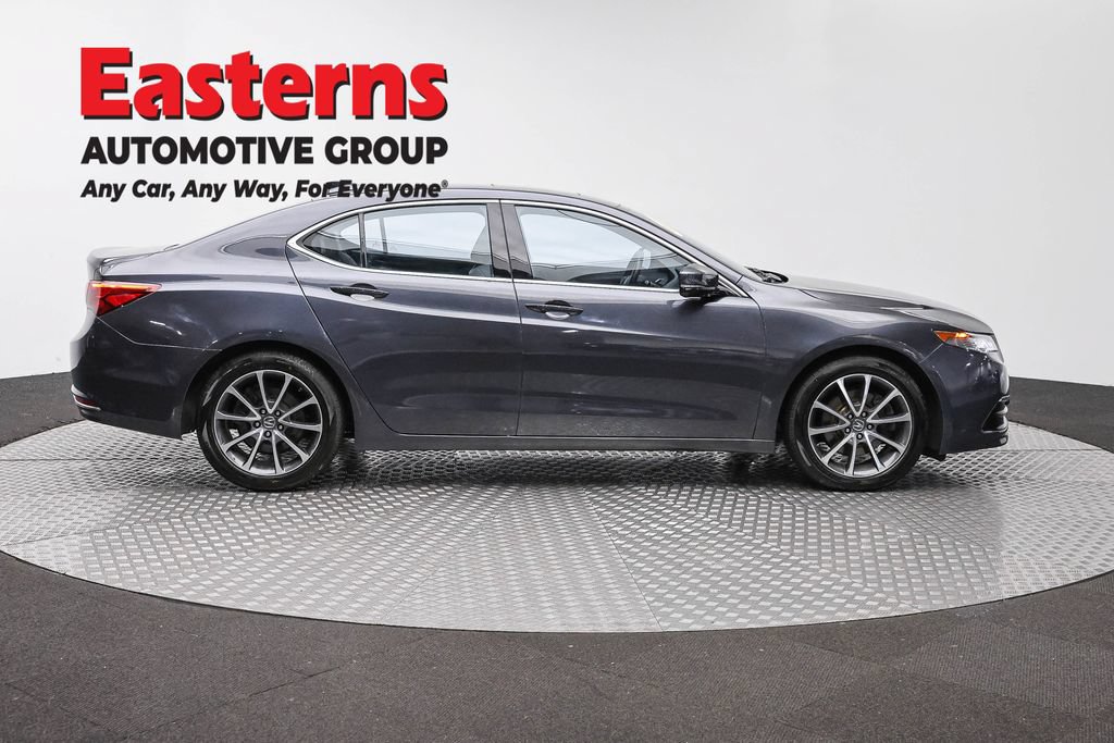 Used 2015 Acura TLX w/ Technology Package FWD image 4
