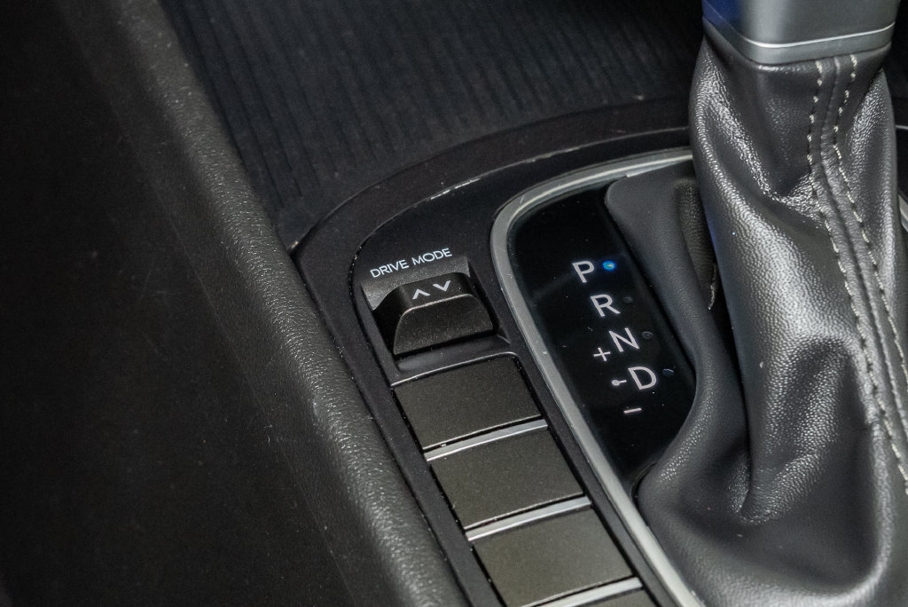 Used 2025 Hyundai Kona SEL FWD image 20